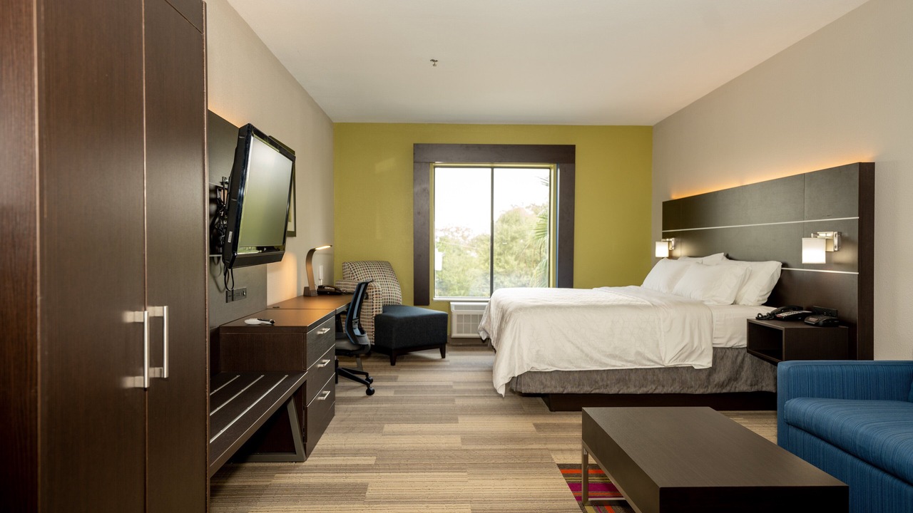 Photo of Bedroom in Deer Park