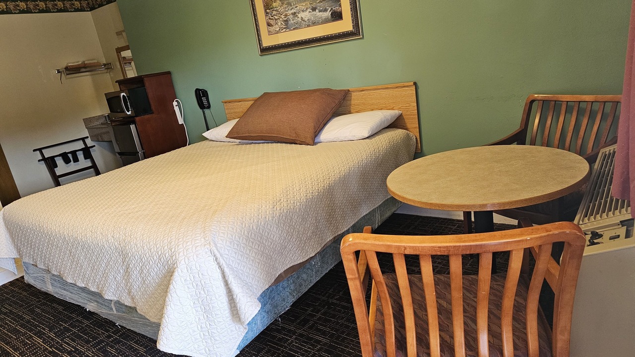 Photo of Bedroom in Cle Elum