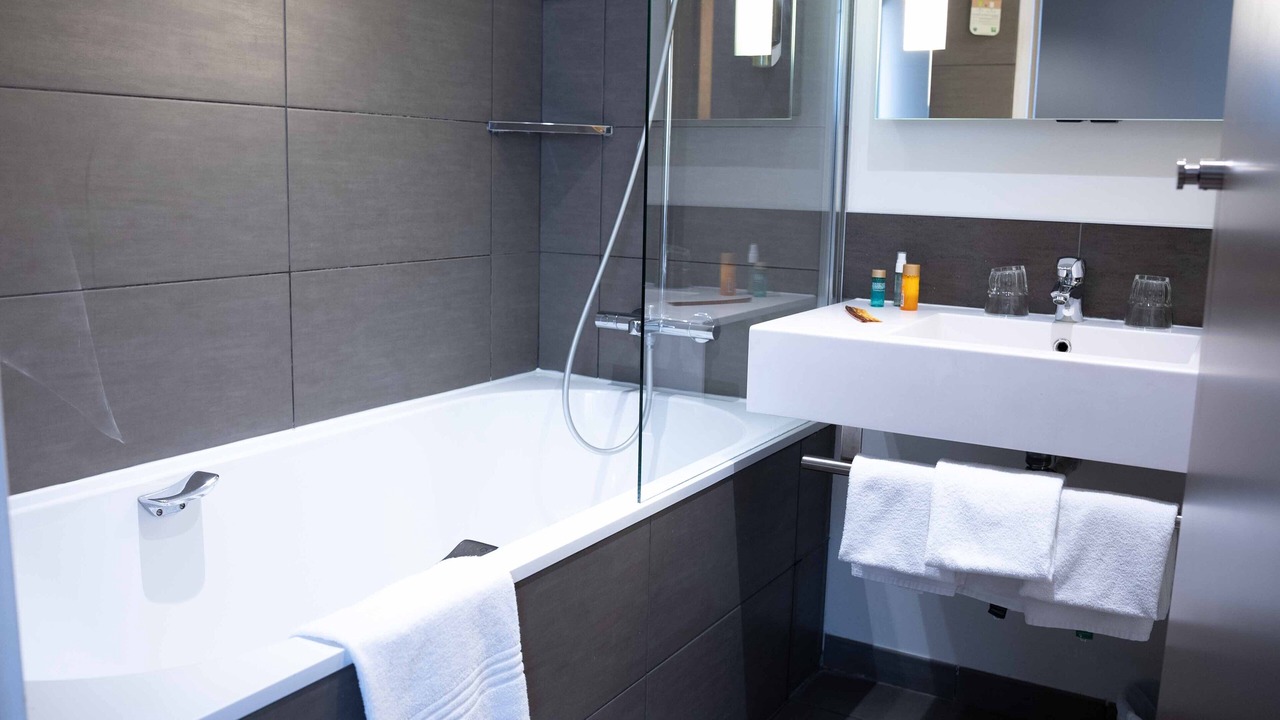 Photo of Bathroom in Saint-Gregoire