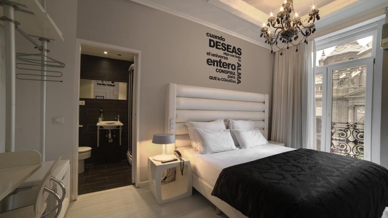 Photo of Bedroom in Zaragoza Old Town
