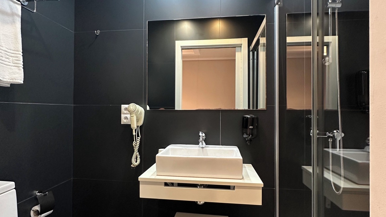 Photo of Bathroom in Zaragoza Old Town