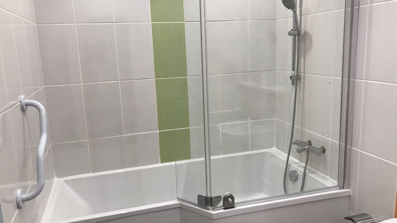 Photo of Bathroom in Charleville-Mezieres