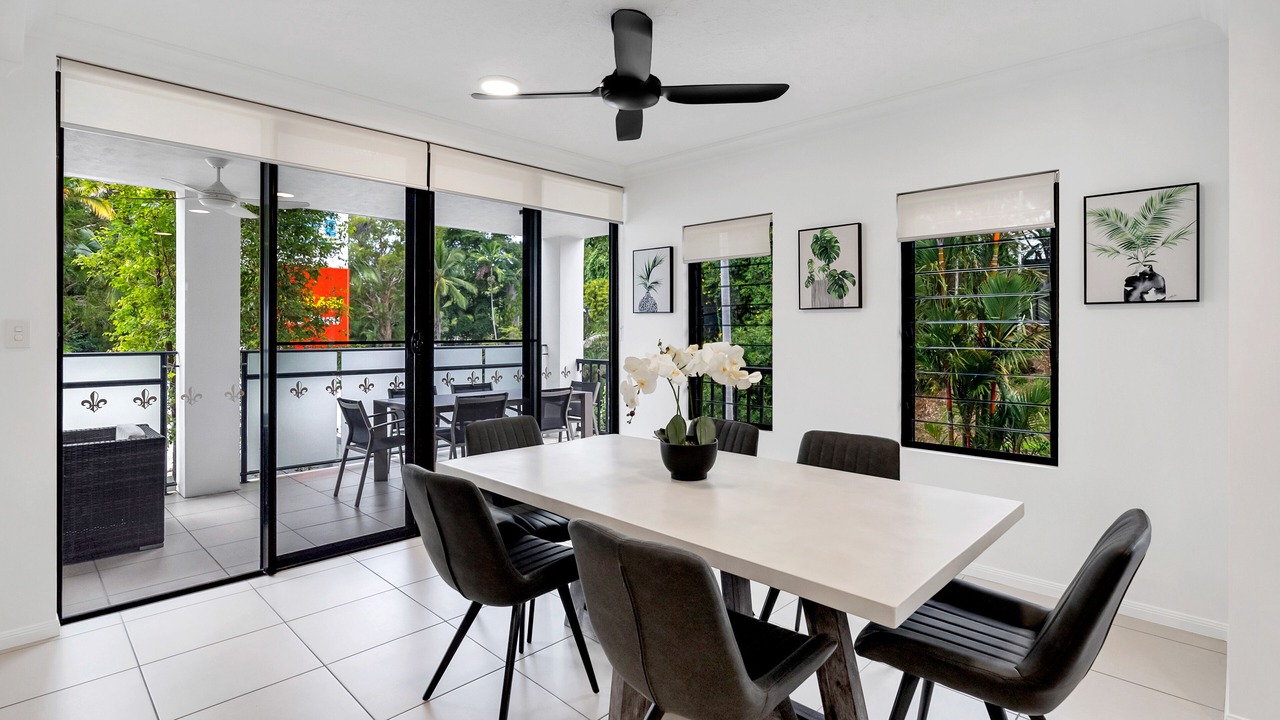 Photo of Others in Palm Cove