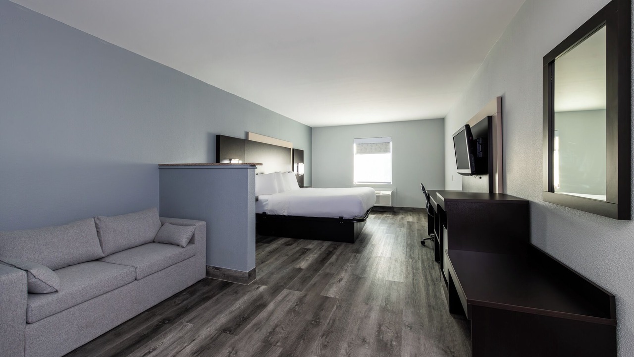 Photo of Bedroom in Forest Park