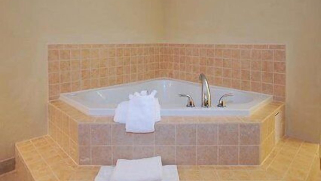 Photo of Bedroom in Forest Park