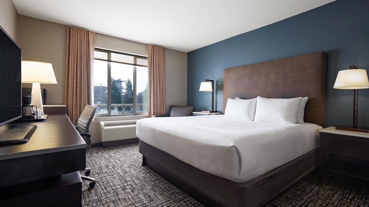 Photo of Bedroom in Lake Hills