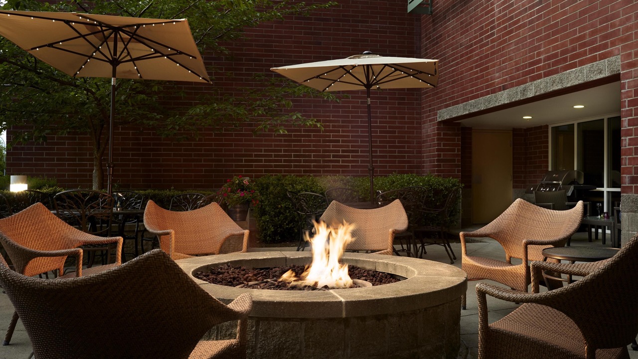 Photo of Patio Balcony in Lake Hills