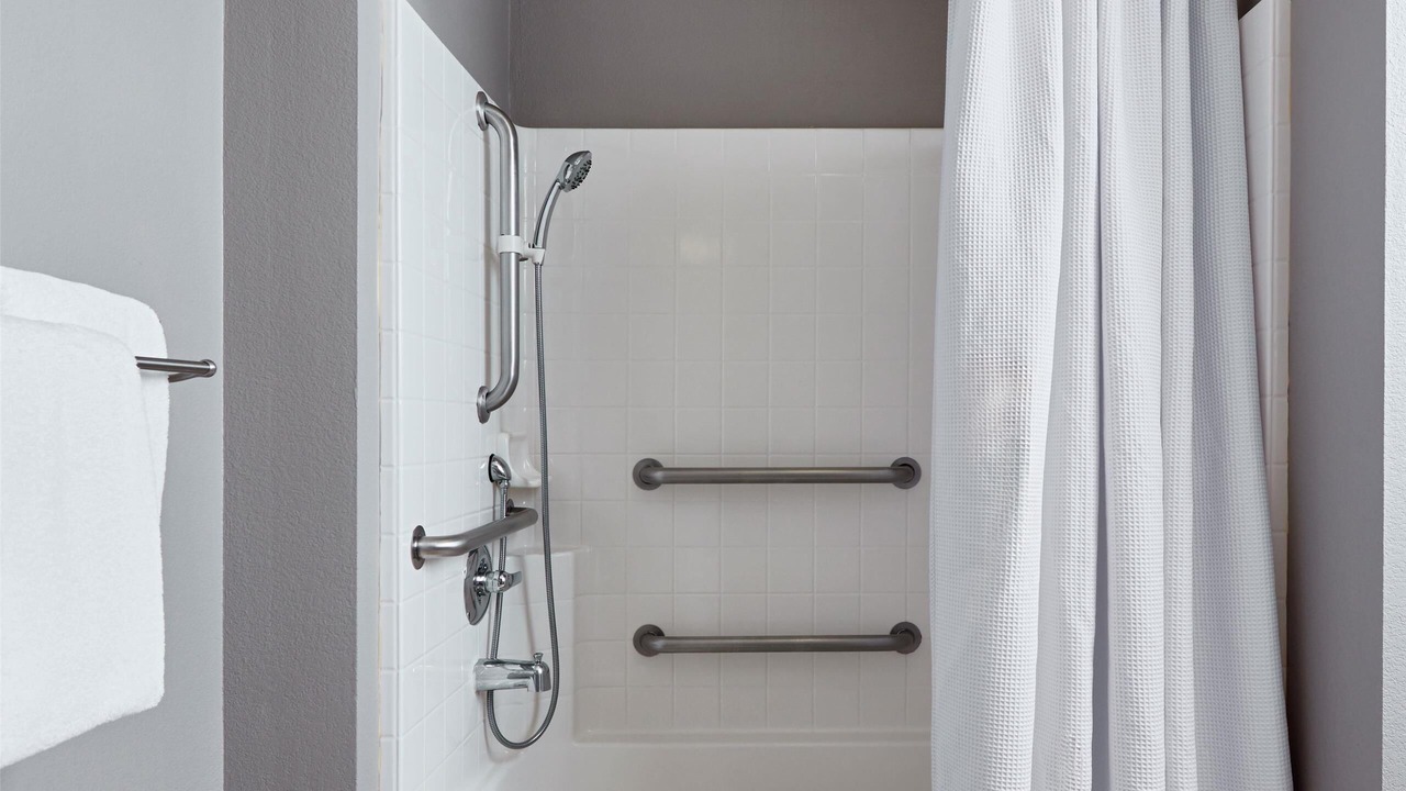 Photo of Bathroom in Lake Hills