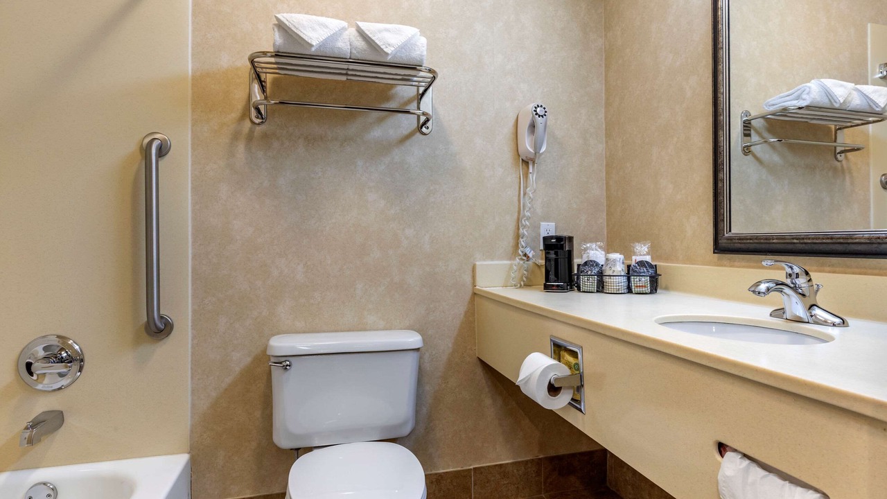 Photo of Bathroom in Russellville