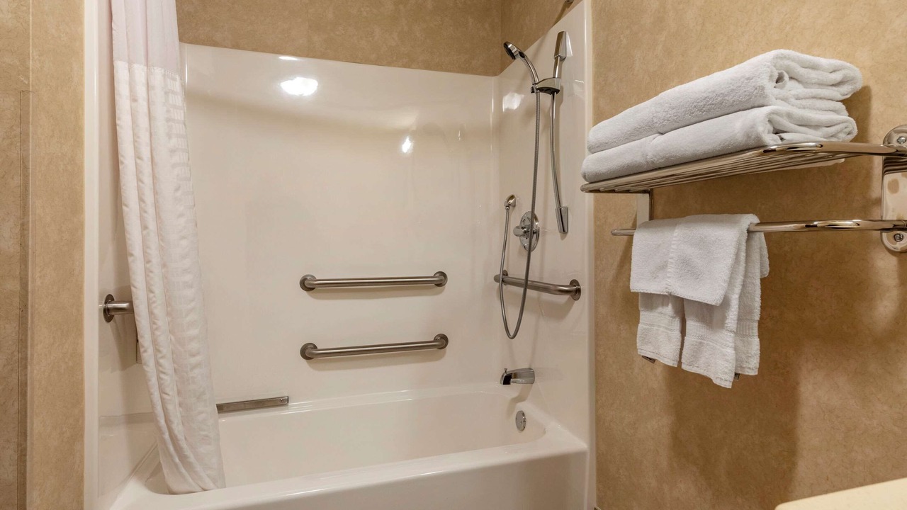 Photo of Bathroom in Russellville