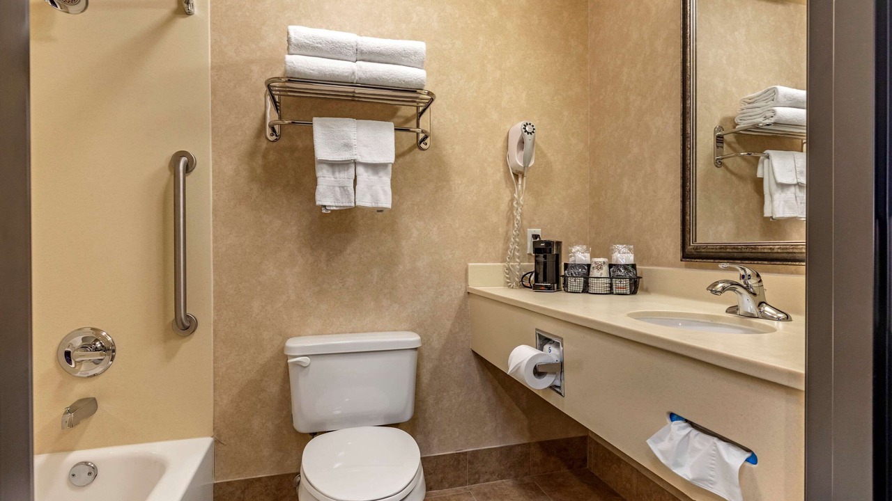Photo of Bathroom in Russellville