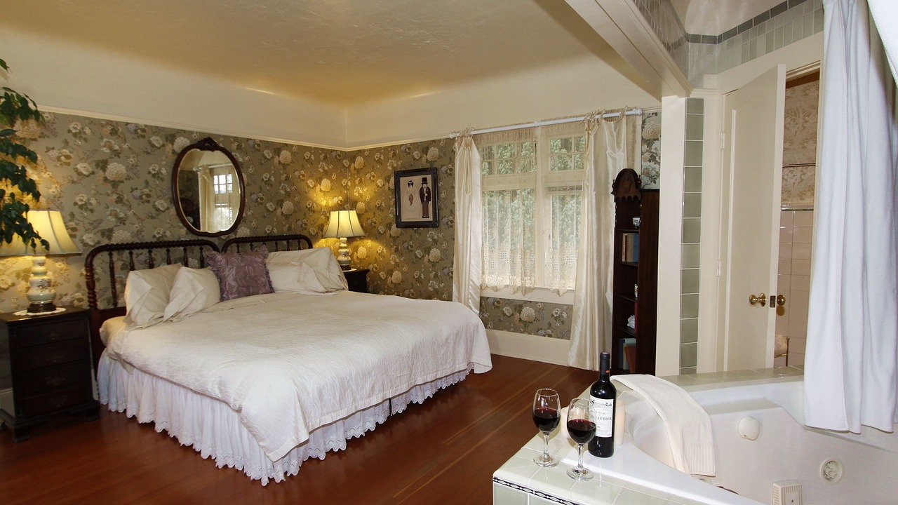Photo of Bedroom in Monterey