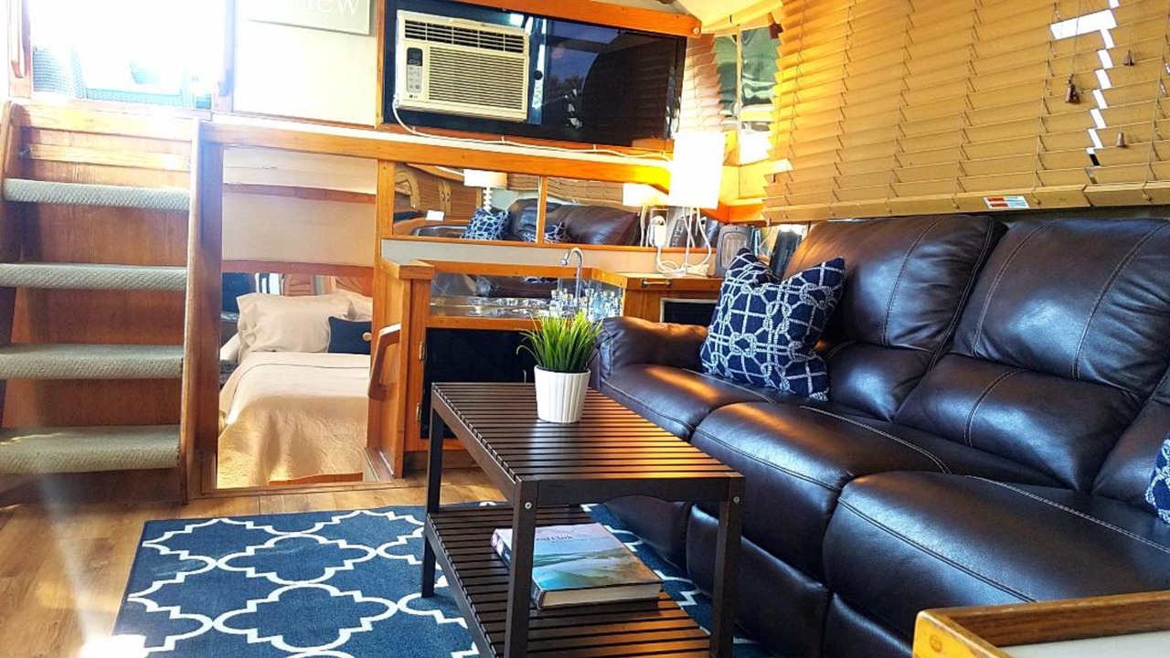 Photo of Bedroom in Waterfront