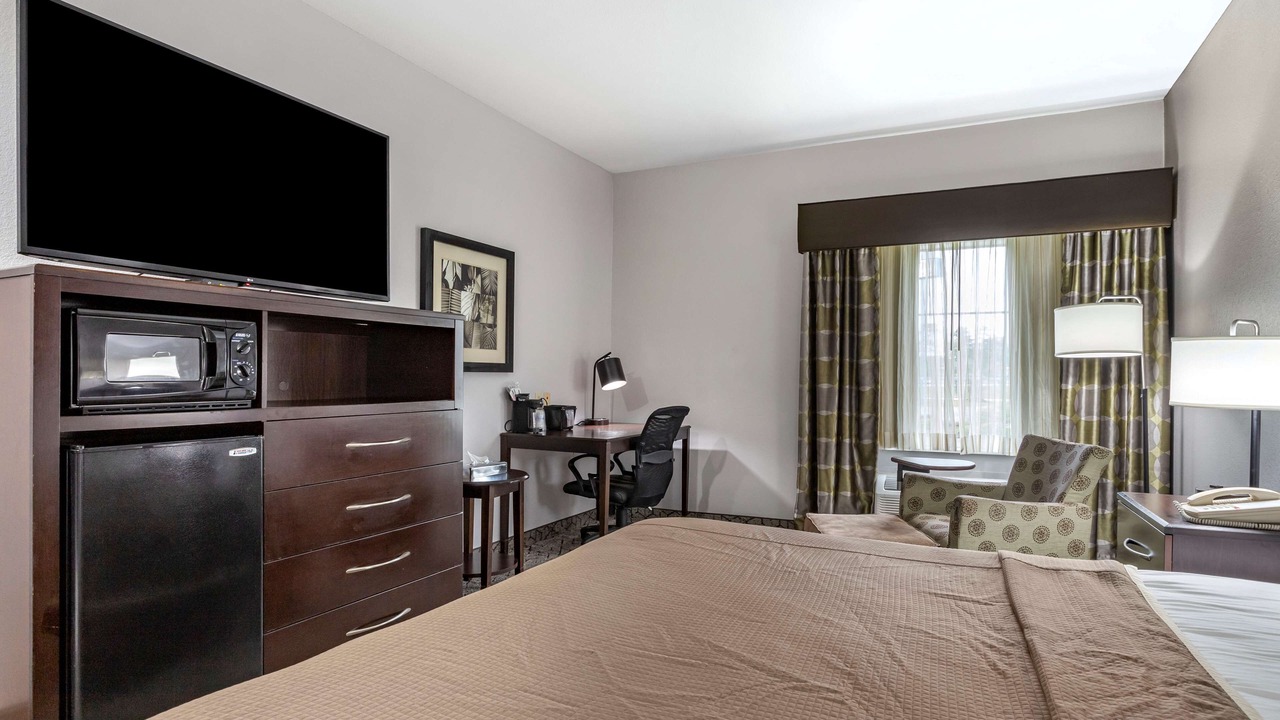 Photo of Bedroom in Oakdale