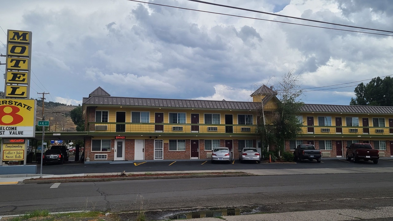 Photo of Outdoor in Lakeview