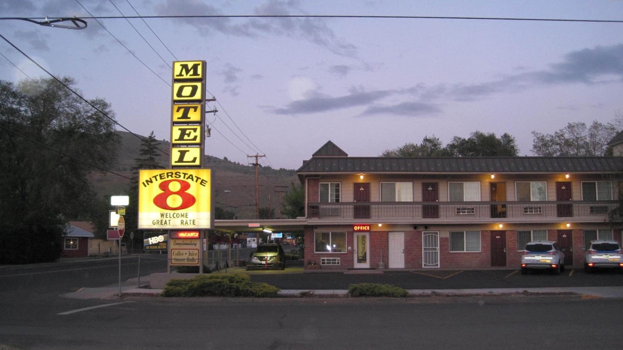 Photo of Outdoor in Lakeview