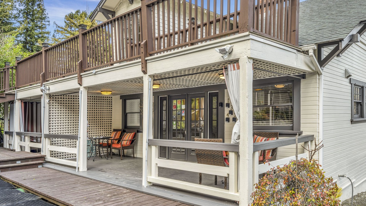 Photo of Others in Calistoga