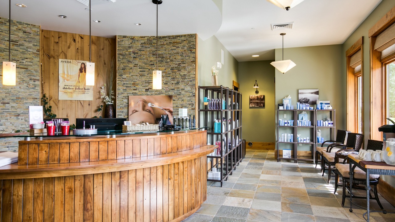 Photo of Bedroom in Victor