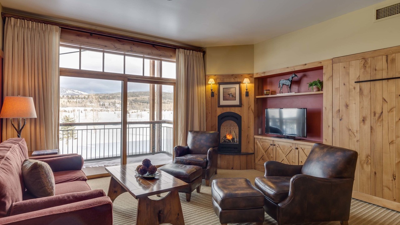 Photo of Livingroom in Victor