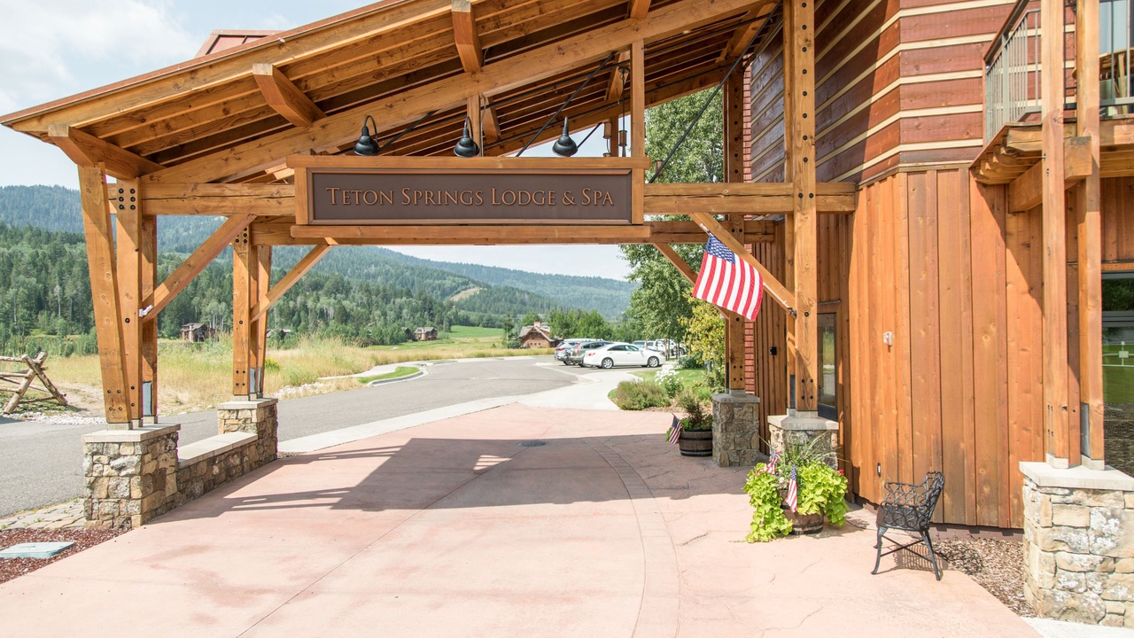 Photo of Outdoor in Victor