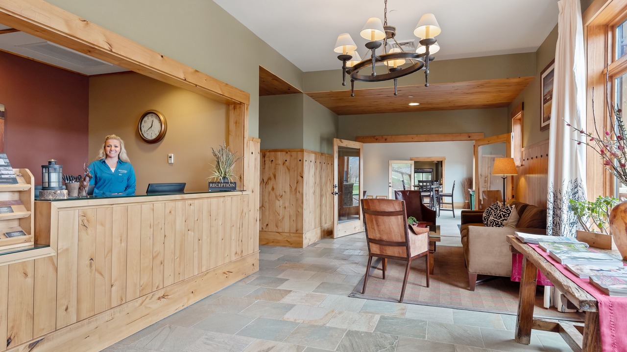 Photo of Others in Victor