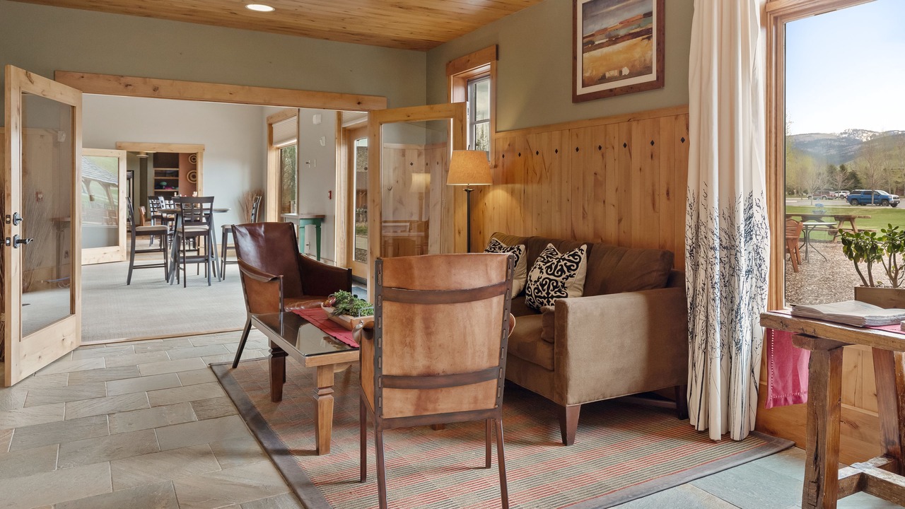 Photo of Others in Victor