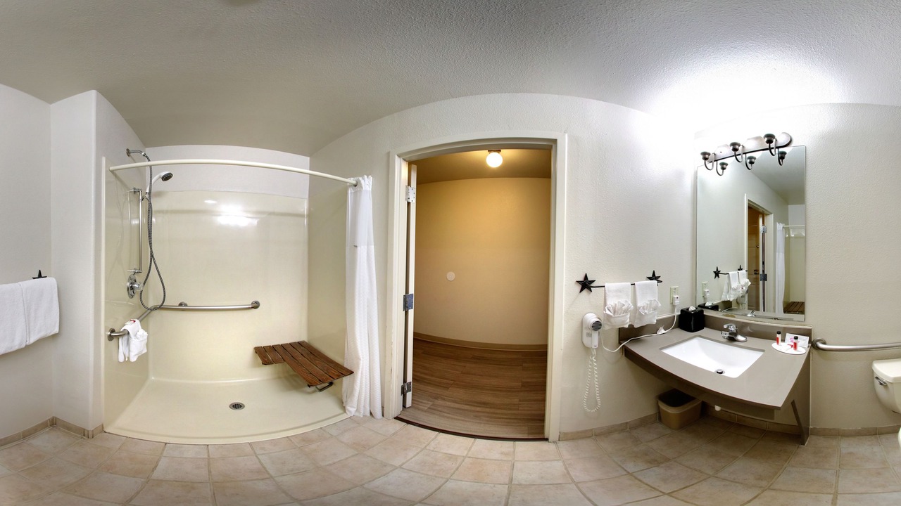 Photo of Bathroom in Llano
