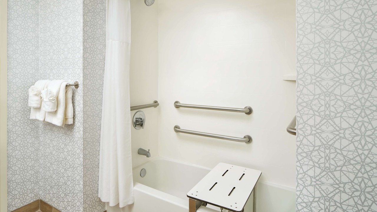 Photo of Bathroom in Tropic