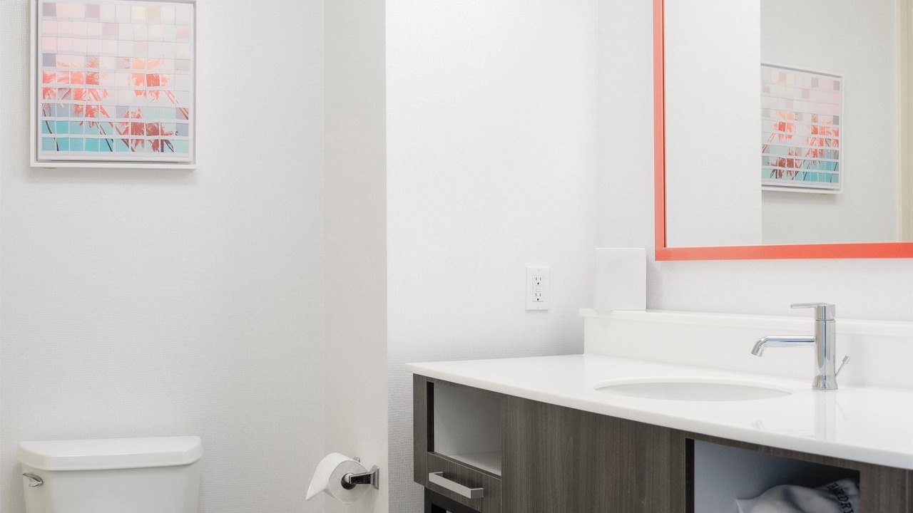 Photo of Bathroom in Seal Beach