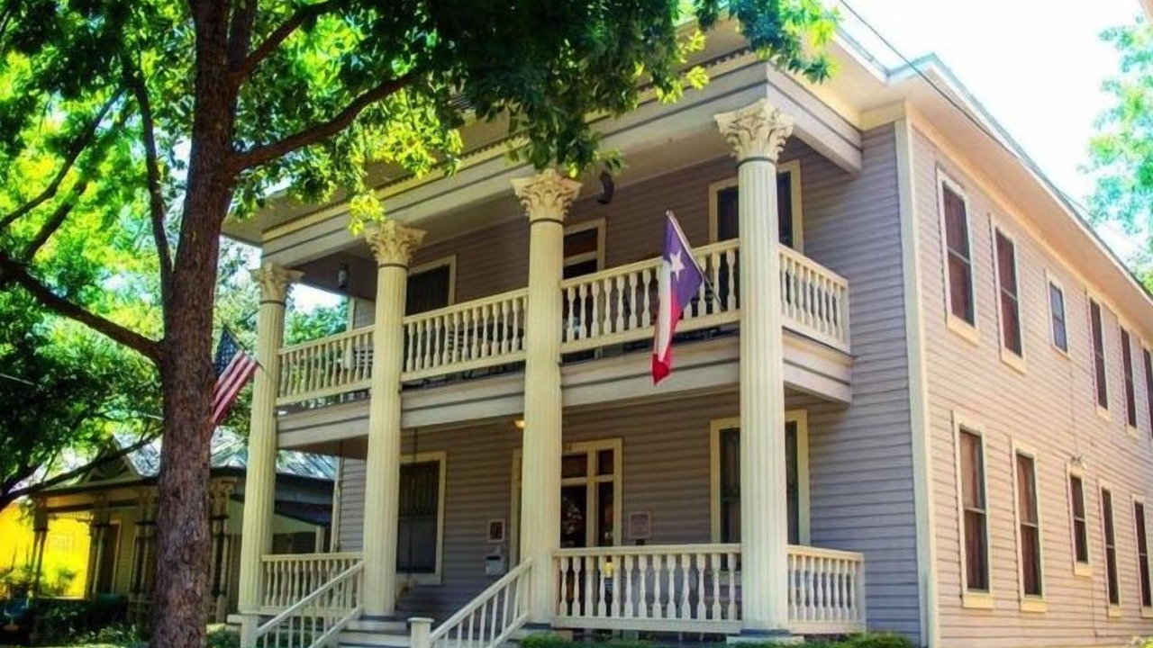 Photo of Outdoor in Arsenal