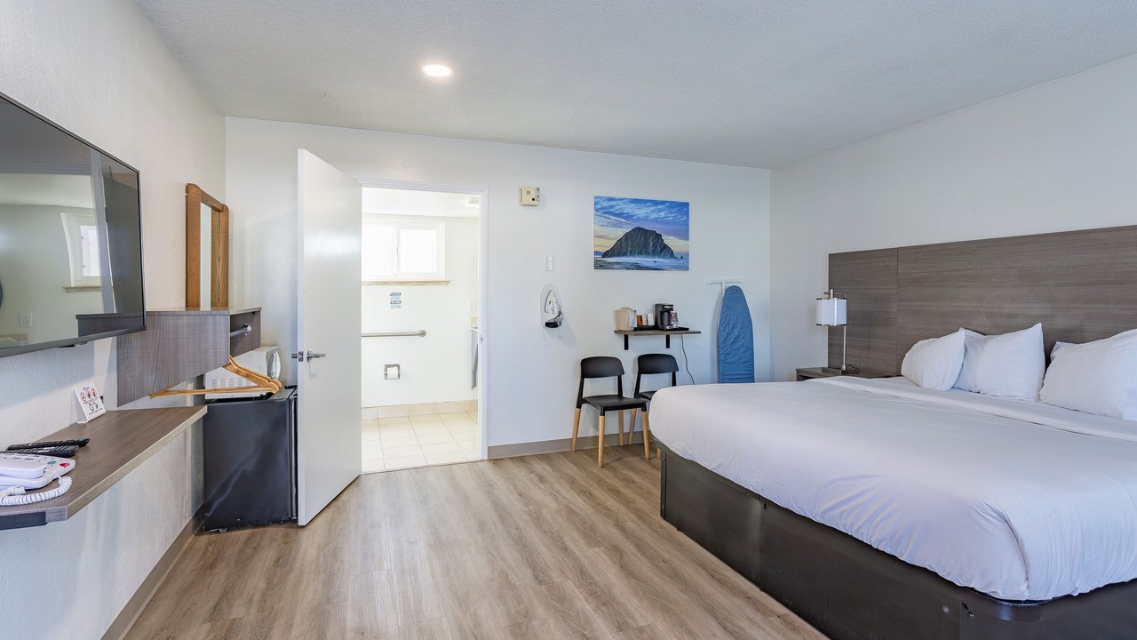 Photo of Bedroom in Morro Bay