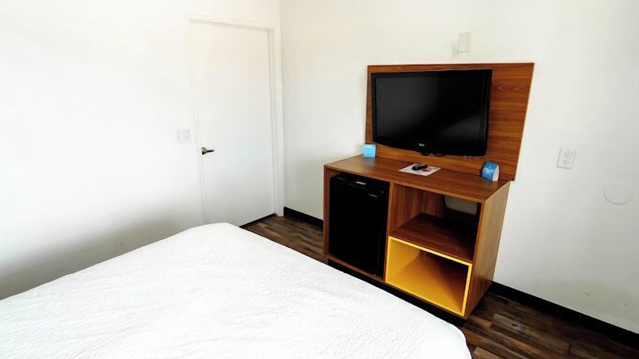 Photo of Bedroom in Victorville