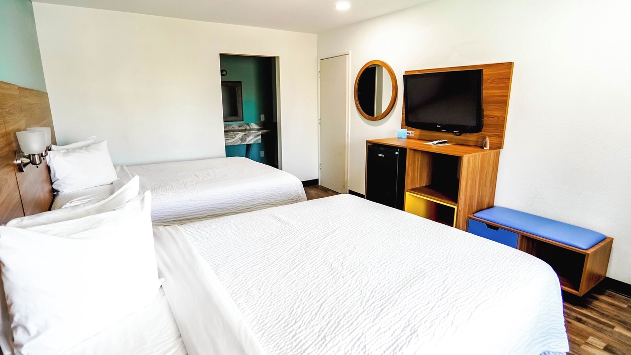 Photo of Bedroom in Victorville