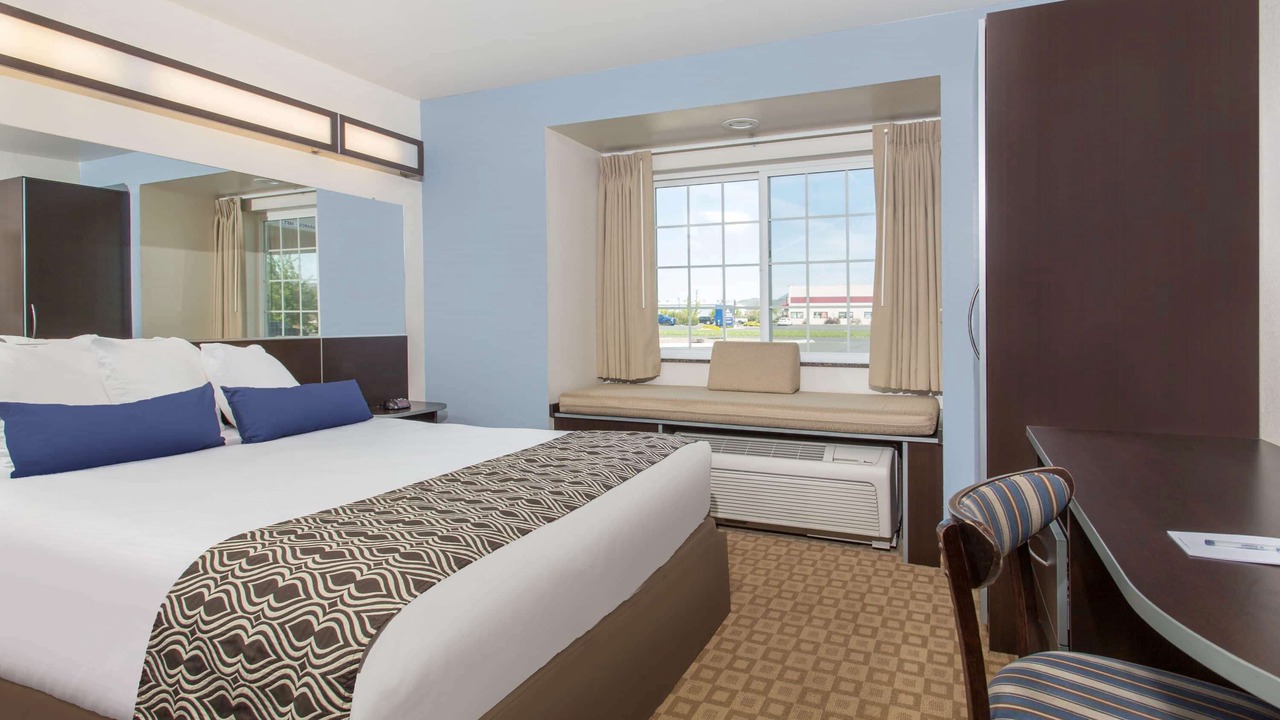 Photo of Bedroom in Klamath Falls