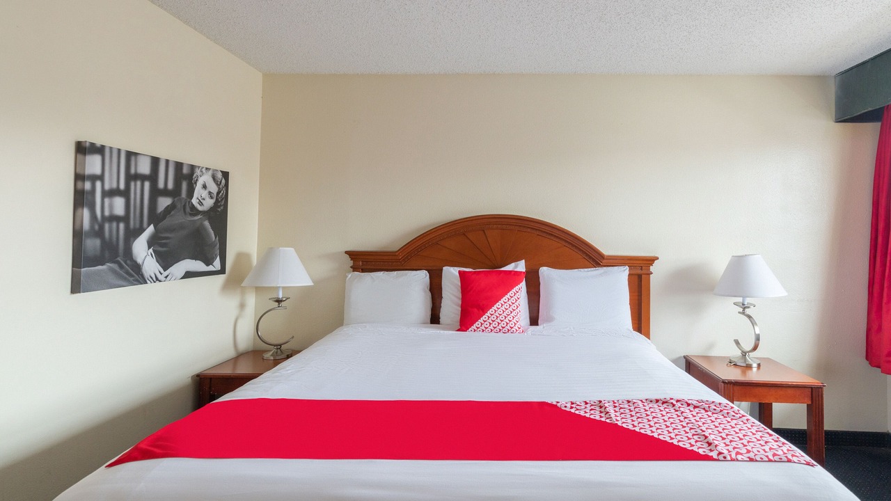 Photo of Bedroom in Lackland Terrace