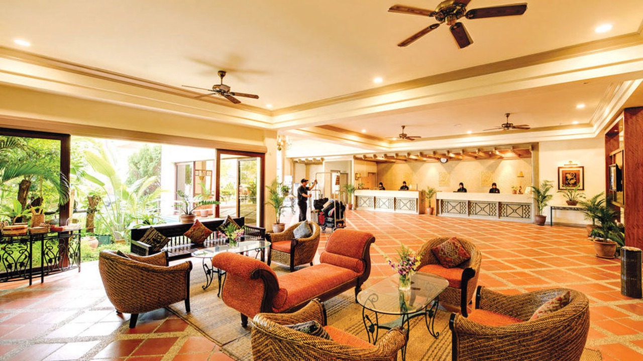 Photo of Others in Paka