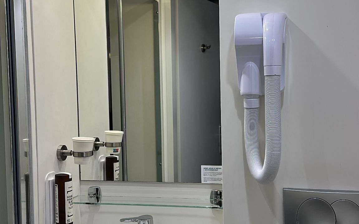 Photo of Bedroom in Bagnolet