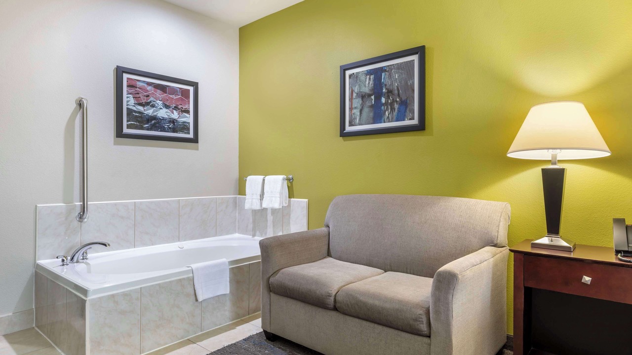 Photo of Bedroom in South Arlington