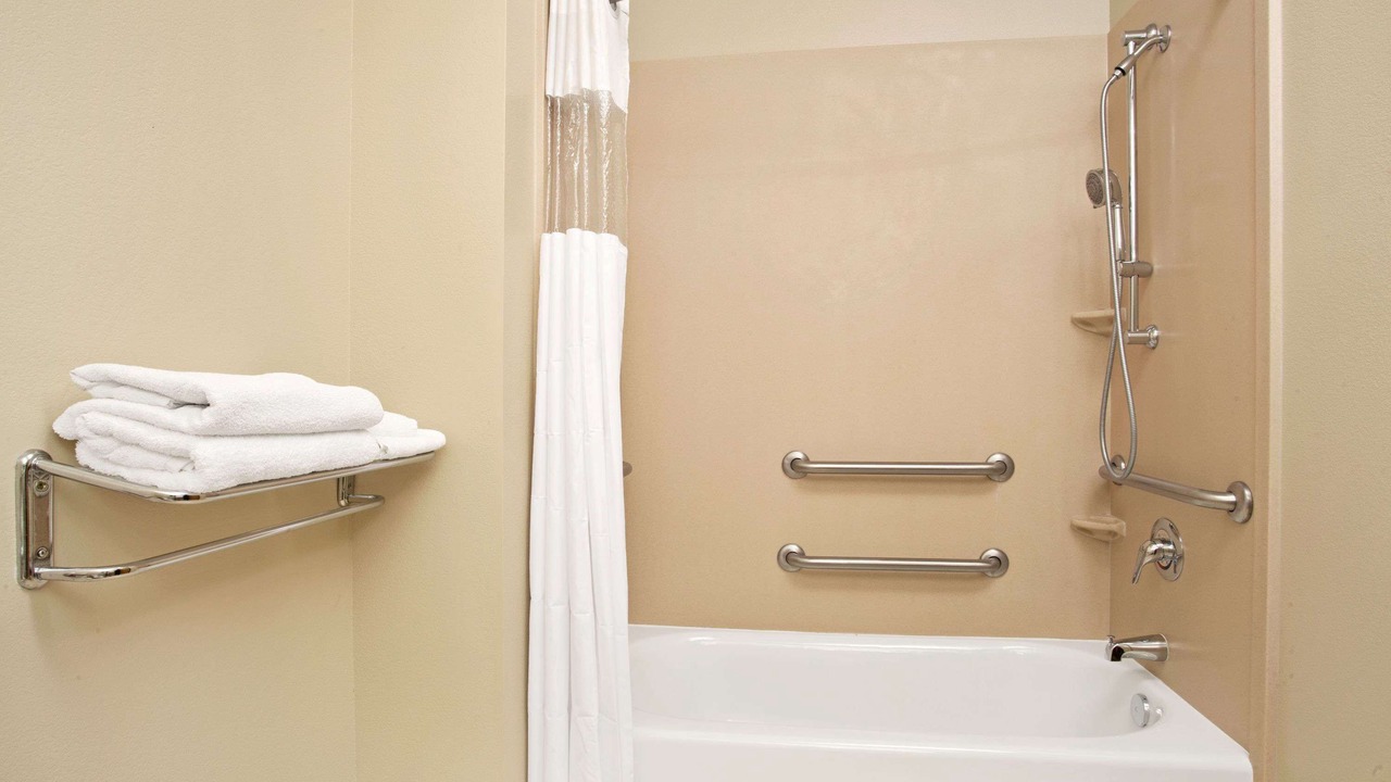 Photo of Bathroom in Perry