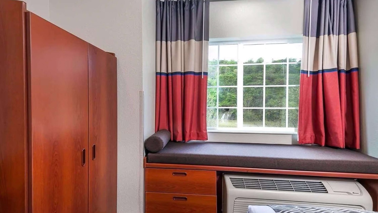 Photo of Bedroom in Morgantown