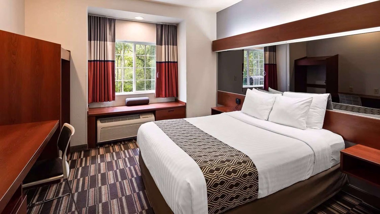 Photo of Bedroom in Morgantown