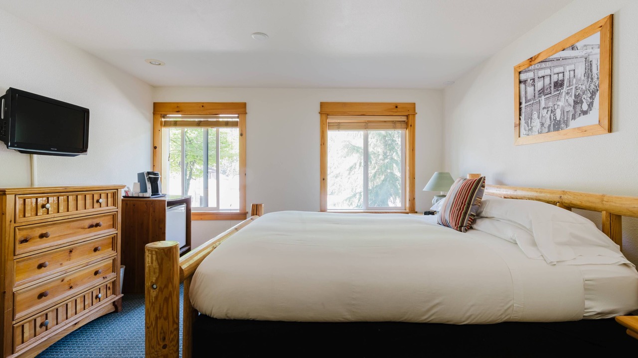 Photo of Bedroom in Enumclaw