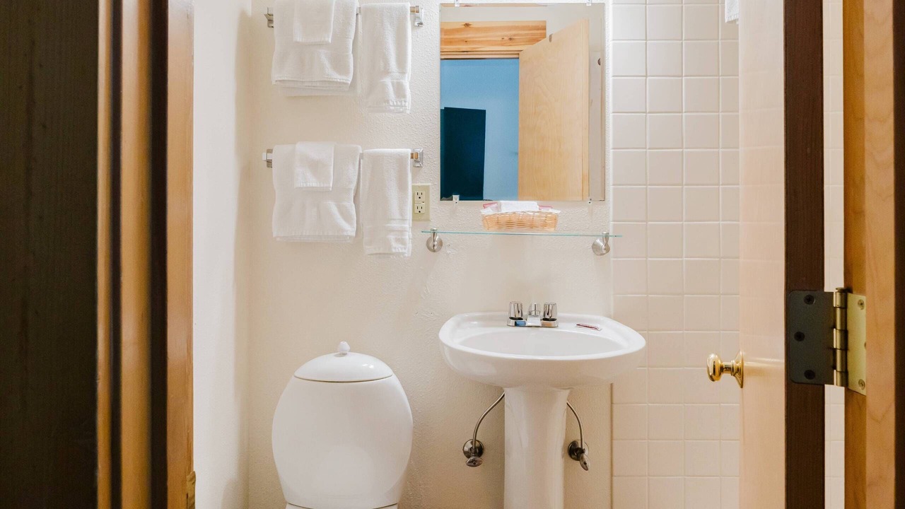 Photo of Bathroom in Enumclaw