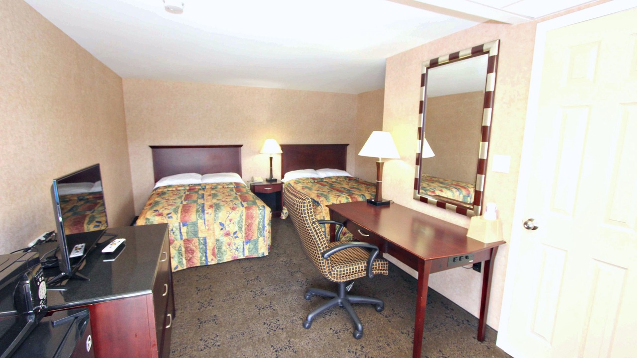 Photo of Bedroom in Pine Grove