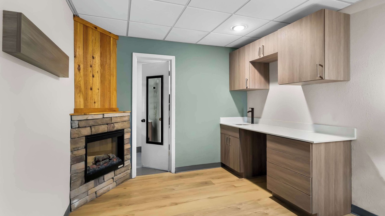 Photo of Others in Helen