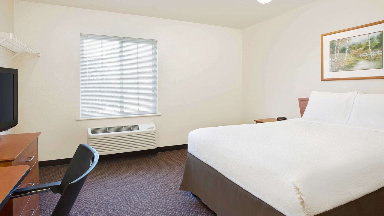 Photo of Bedroom in Forest Hill