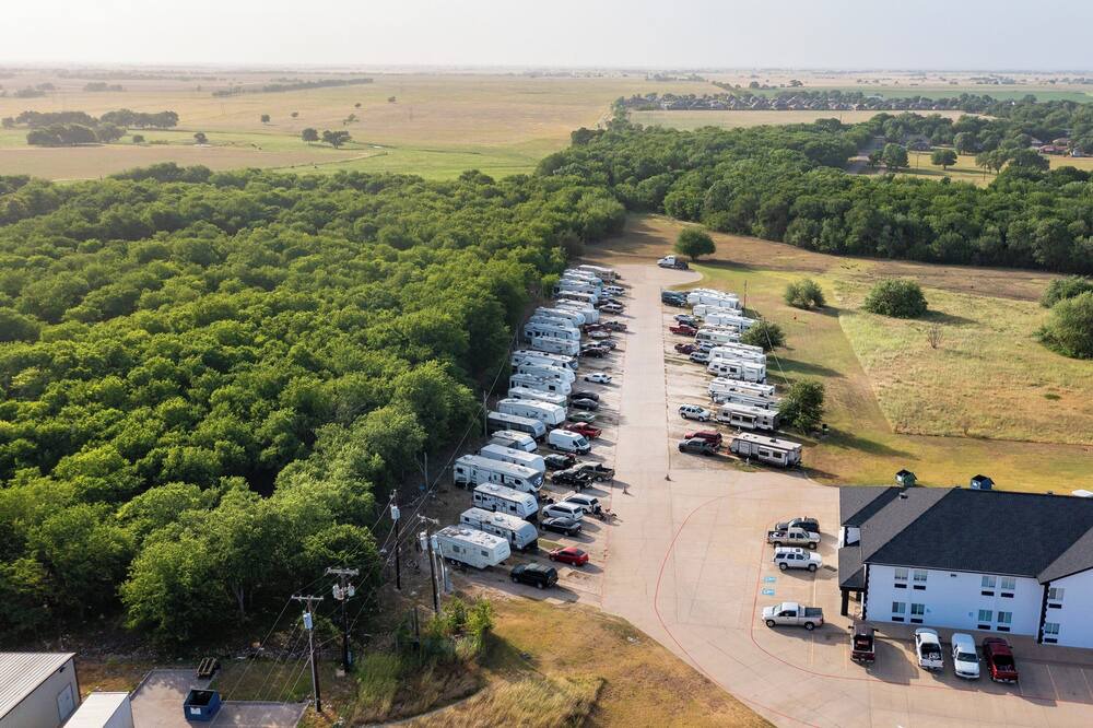 Photo of Others in McGregor