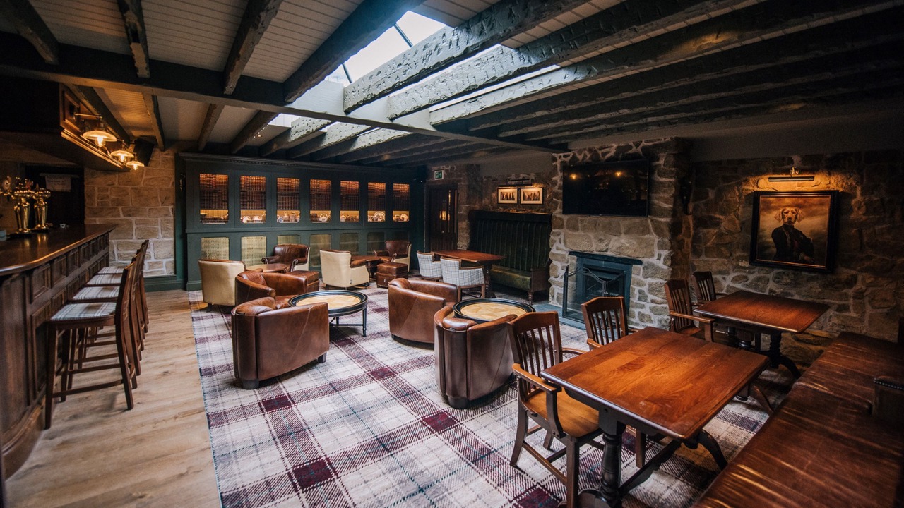 Photo of Others in Howwood