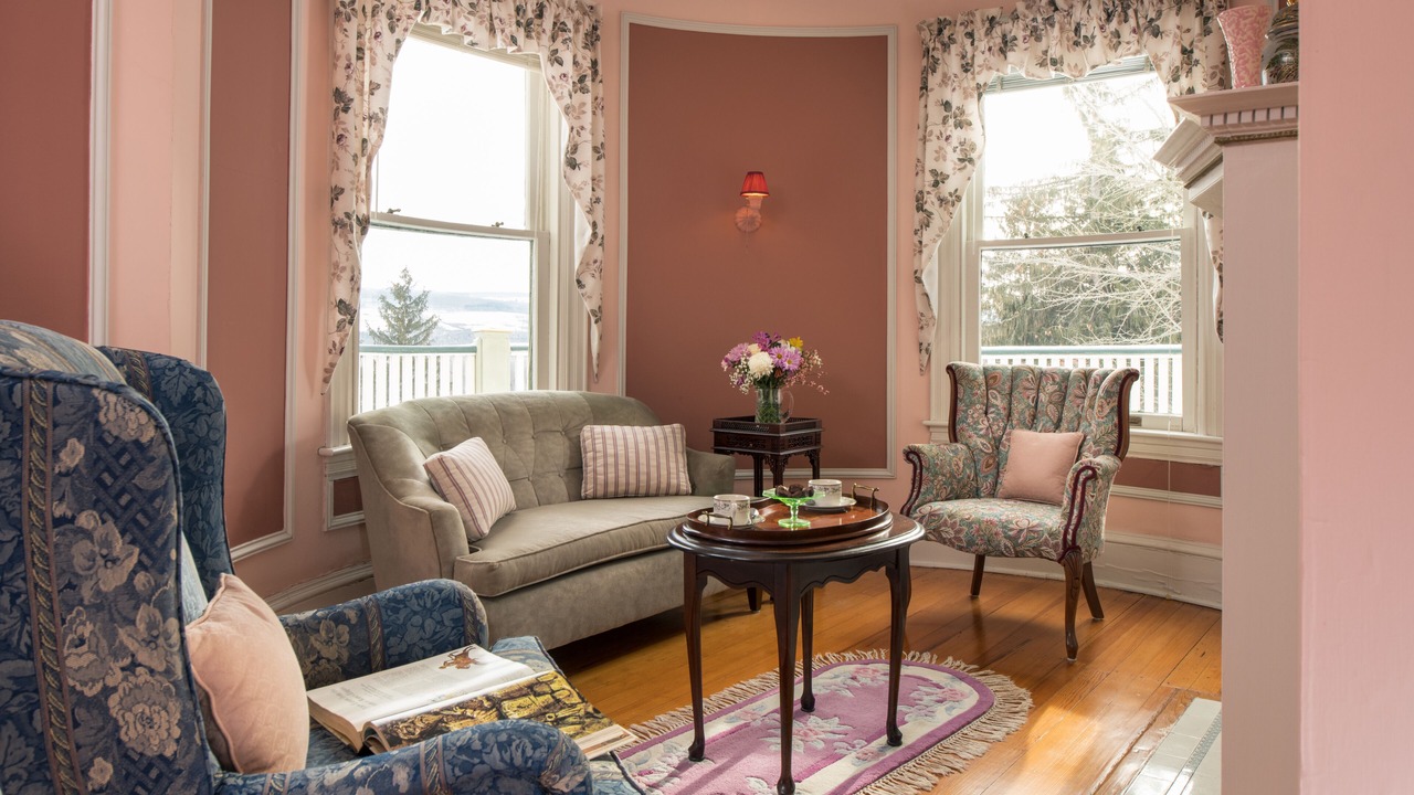 Photo of Livingroom in Watkins Glen