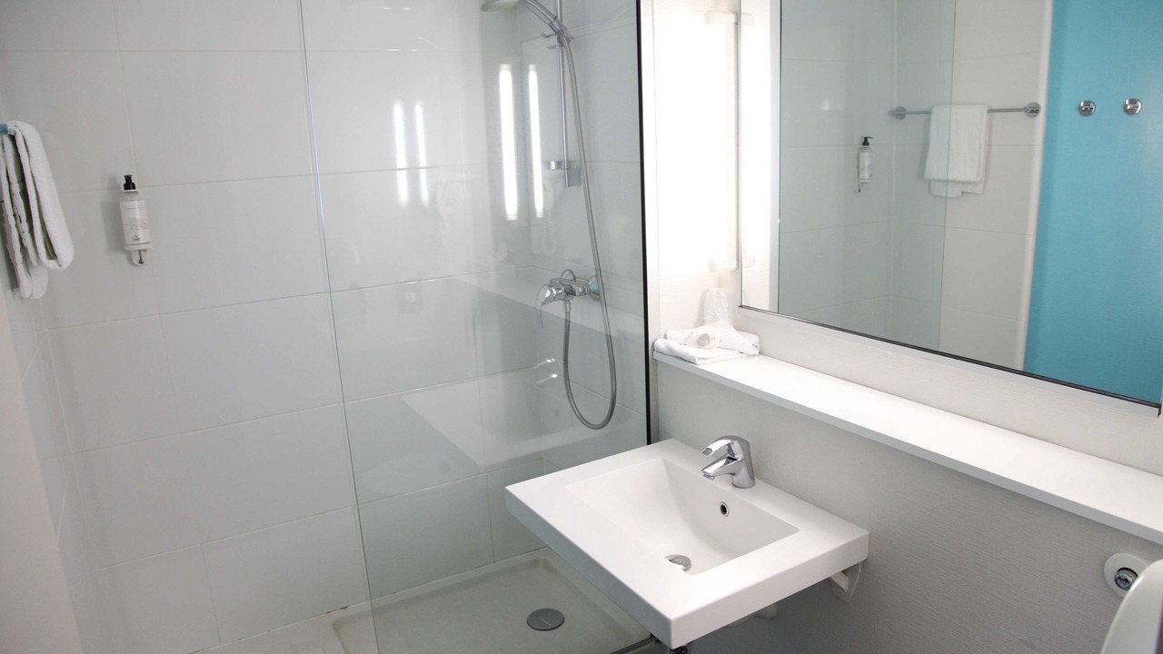 Photo of Bathroom in Lannion